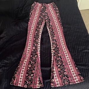 FASHION NOVA FLARE LEGGINGS